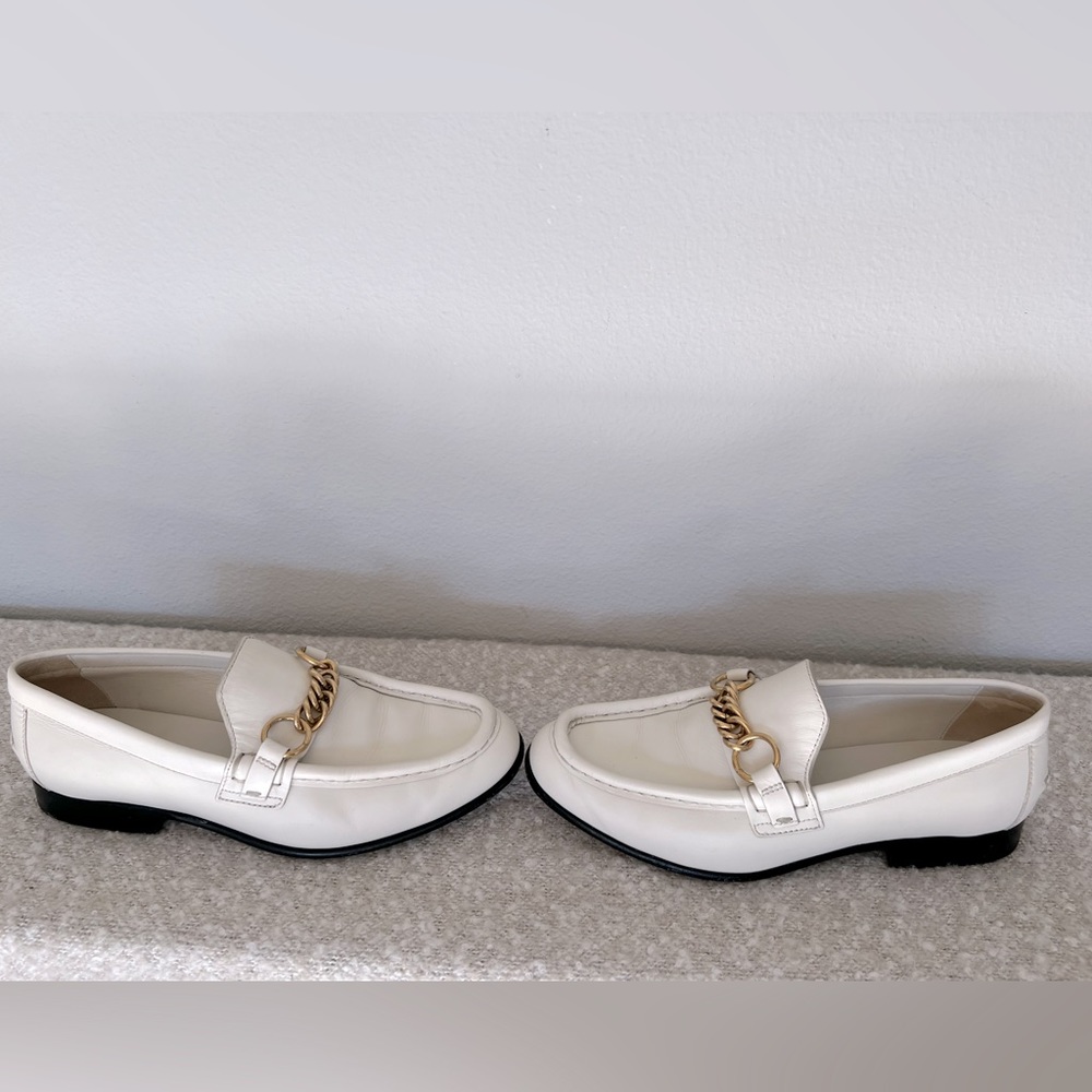 Burberry White Leather Chain Loafers
